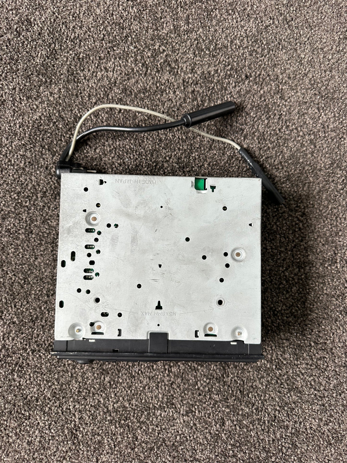 GENUINE NISSAN R32 GTR HEADUNIT RADIO